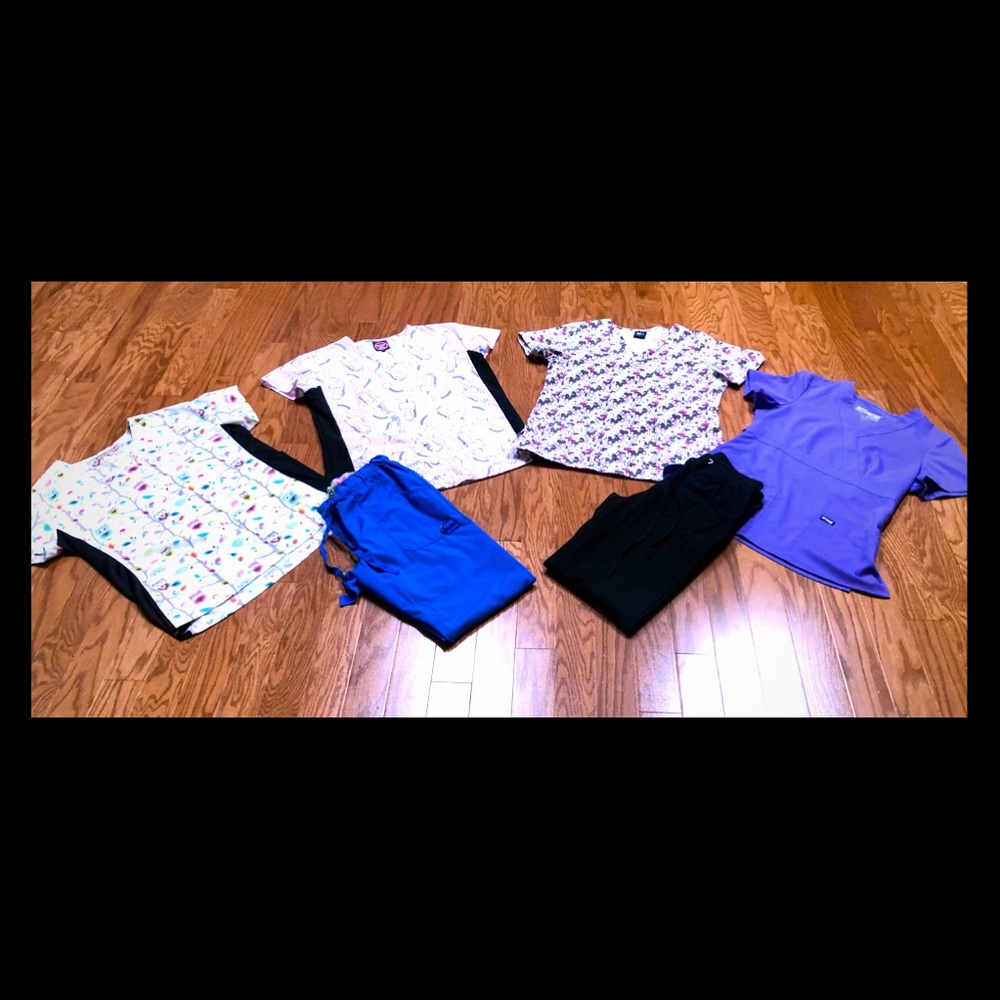 Women’s Bundle Nursing Scrubs